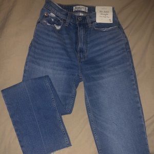 NWT Straight Leg Jeans